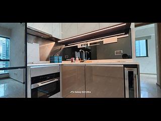 Wong Chuk Hang - The Southside Phase 1 Southland Tower 2B 04