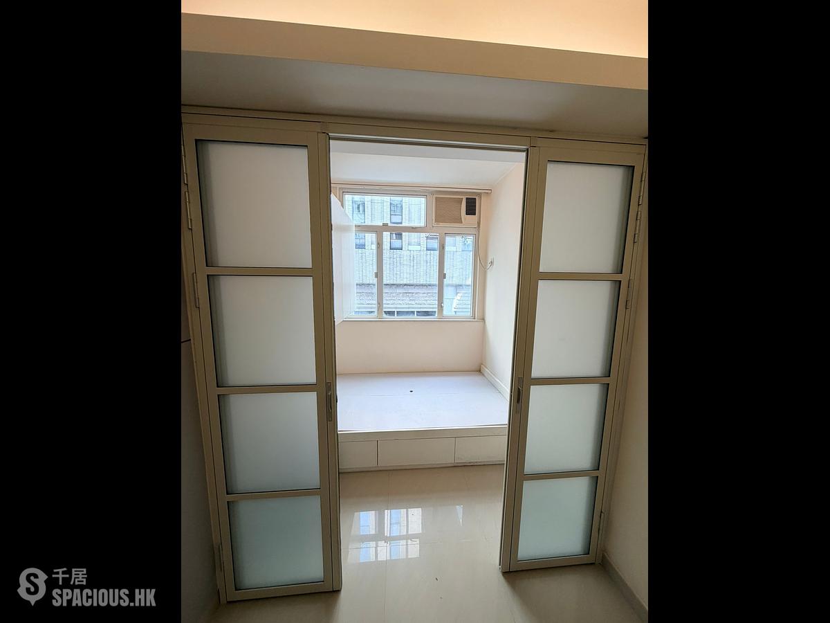Causeway Bay - Lei Shun Court 01