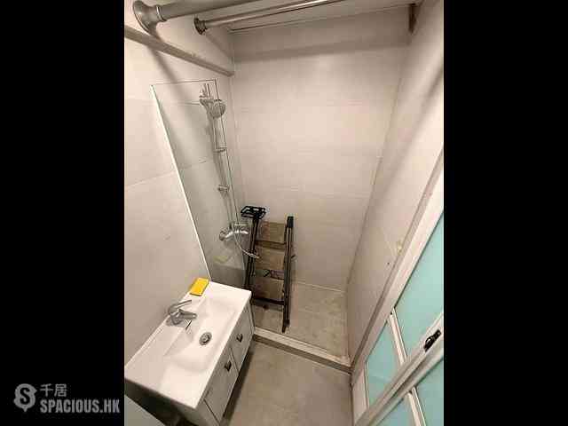 Causeway Bay - Lei Shun Court 06