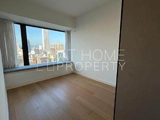 Mid Levels Central - Gramercy 03