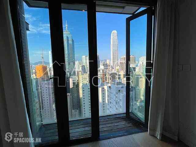 Mid Levels Central - Gramercy 08