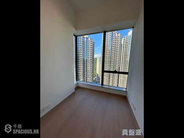 Lohas Park - Lohas Park Phase 12A Seasons Place 02