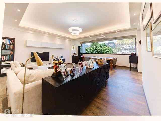 Shouson Hill - Beaconsfield Court 04