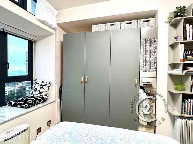 Discovery Bay - Discovery Bay Phase 5 Greenvale Village Greenburg Court (Block 2) 2 05
