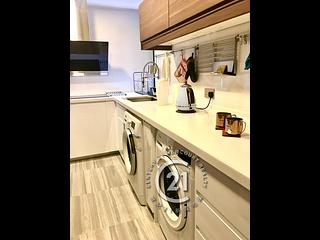 Discovery Bay - Discovery Bay Phase 5 Greenvale Village Greenburg Court (Block 2) 2 03