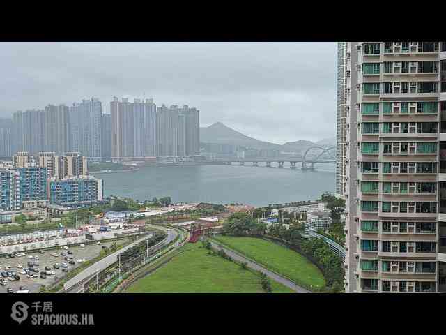 调景岭 - 都会駅 05