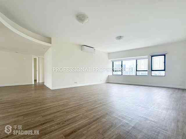 Mid Levels Central - Birchwood Place 01