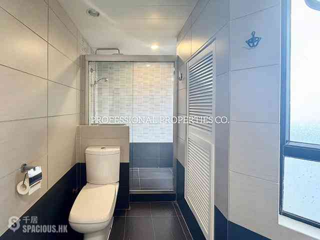 Mid Levels Central - Birchwood Place 05