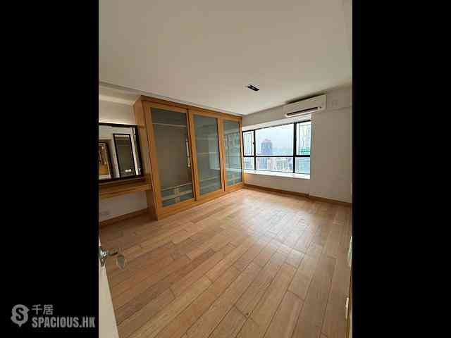 Mid Levels Central - The Grand Panorama 02