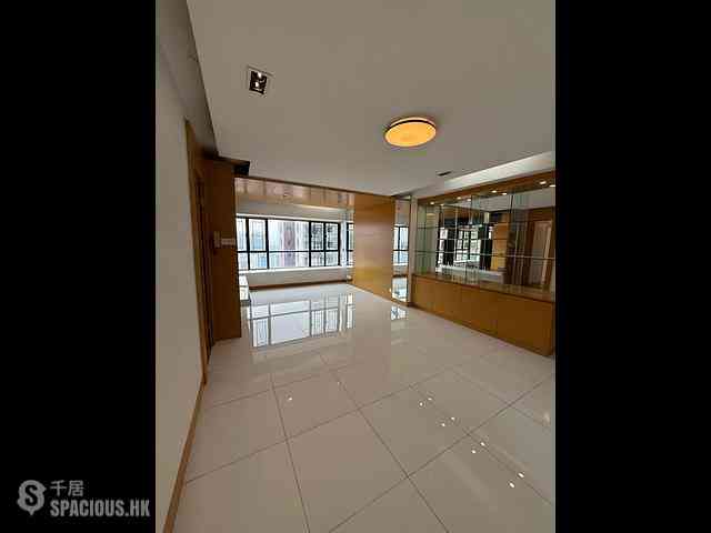Mid Levels Central - The Grand Panorama 12