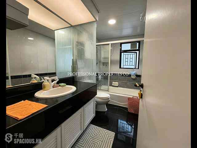 Mid Levels Central - The Grand Panorama 07
