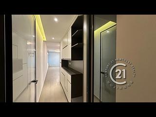 Discovery Bay - Discovery Bay Phase 5 Greenvale Village Greenery Court (Block 1) 06