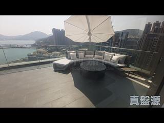 Tseung Kwan O - Twin Peaks Block 1 06