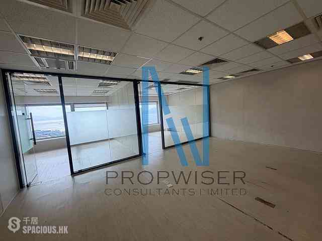 上环 - Shun Tak Centre - West Tower 03