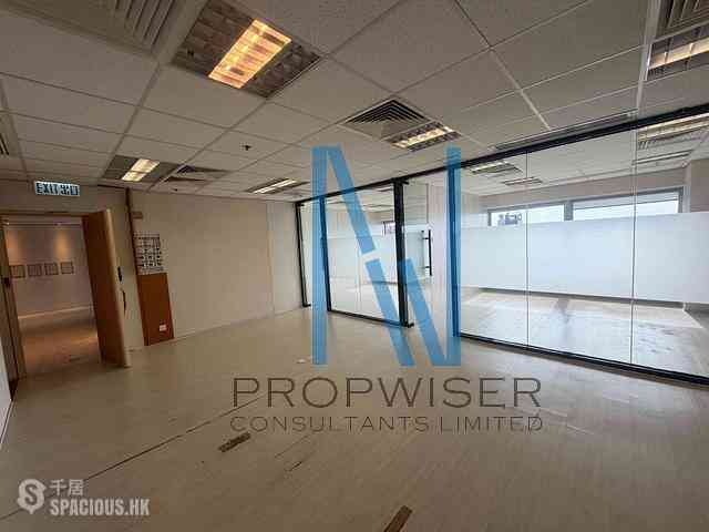 上环 - Shun Tak Centre - West Tower 06