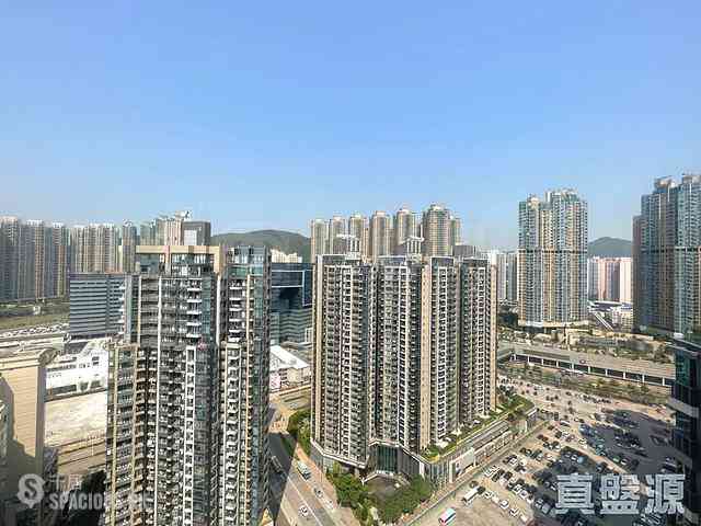 Tseung Kwan O - Twin Peaks Block 1 05