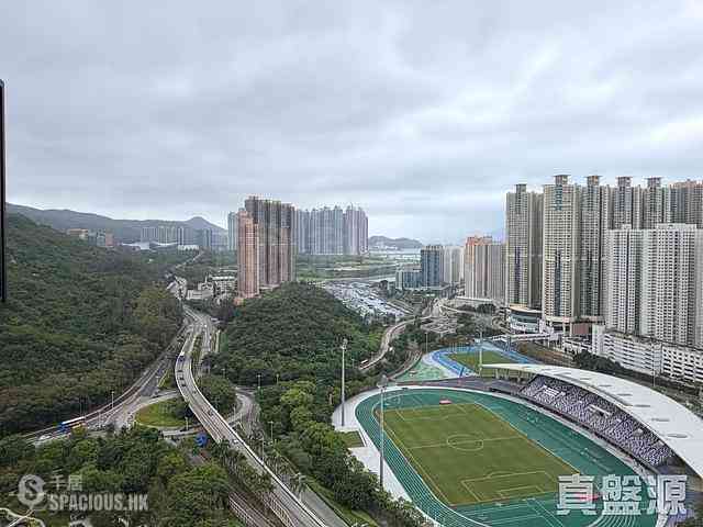 Hang Hau - Nan Fung Plaza Block 3 06