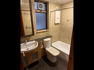 Shek Tong Tsui - The Belcher's Phase 2 Block 6 04