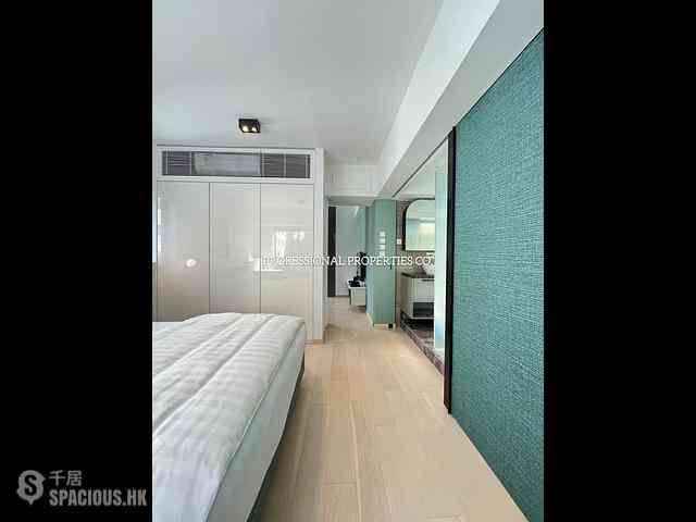 Sheung Wan - Hollywood Hill 02