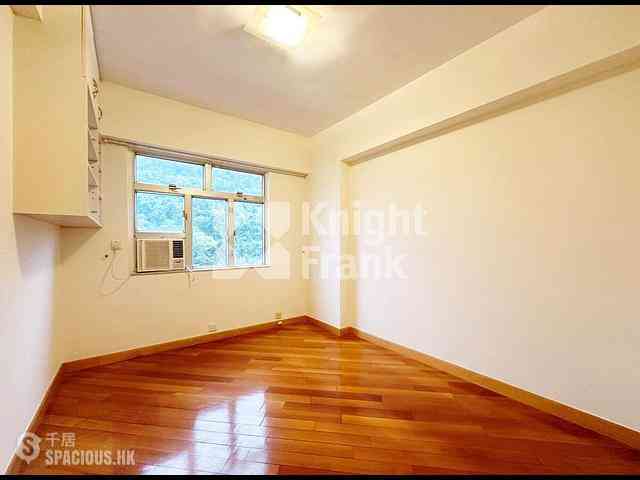 Mid Levels West - Realty Gardens 07