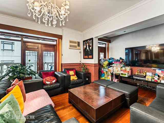 Mid Levels Central - Ivory Court 06