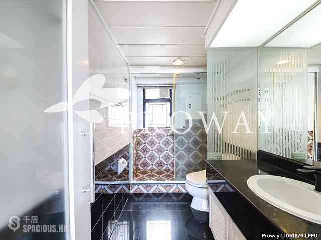 Mid Levels Central - The Grand Panorama 06