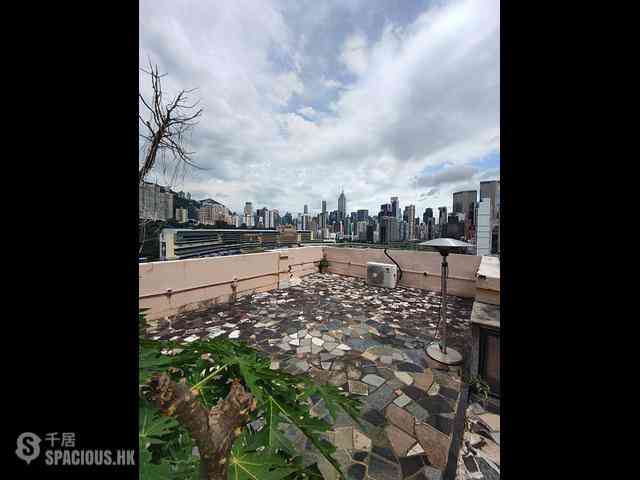 Happy Valley - Green View Mansion 01