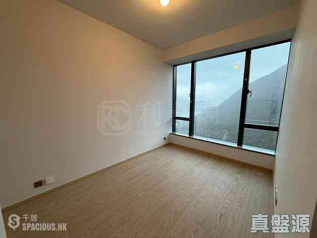 Wong Chuk Hang - The Southside Phase 4A 03