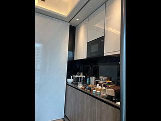 Sai Ying Pun - Two・Artlane 09