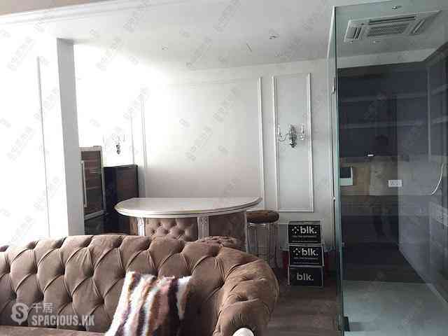 Sai Ying Pun - The Summa Block 1 02