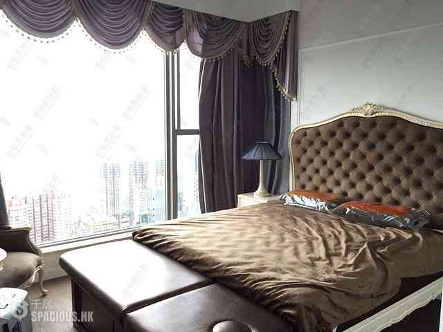 Sai Ying Pun - The Summa Block 1 04