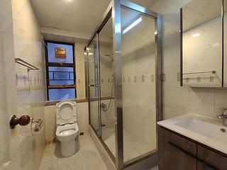 Mid Levels Central - Robinson Heights Block 1 19