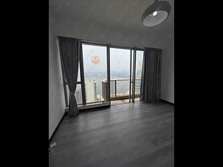 Sai Ying Pun - Island Crest Block 2 18
