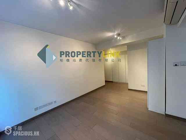 Soho - Centrepoint 02