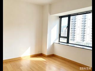 Mid Levels Central - Robinson Heights 02