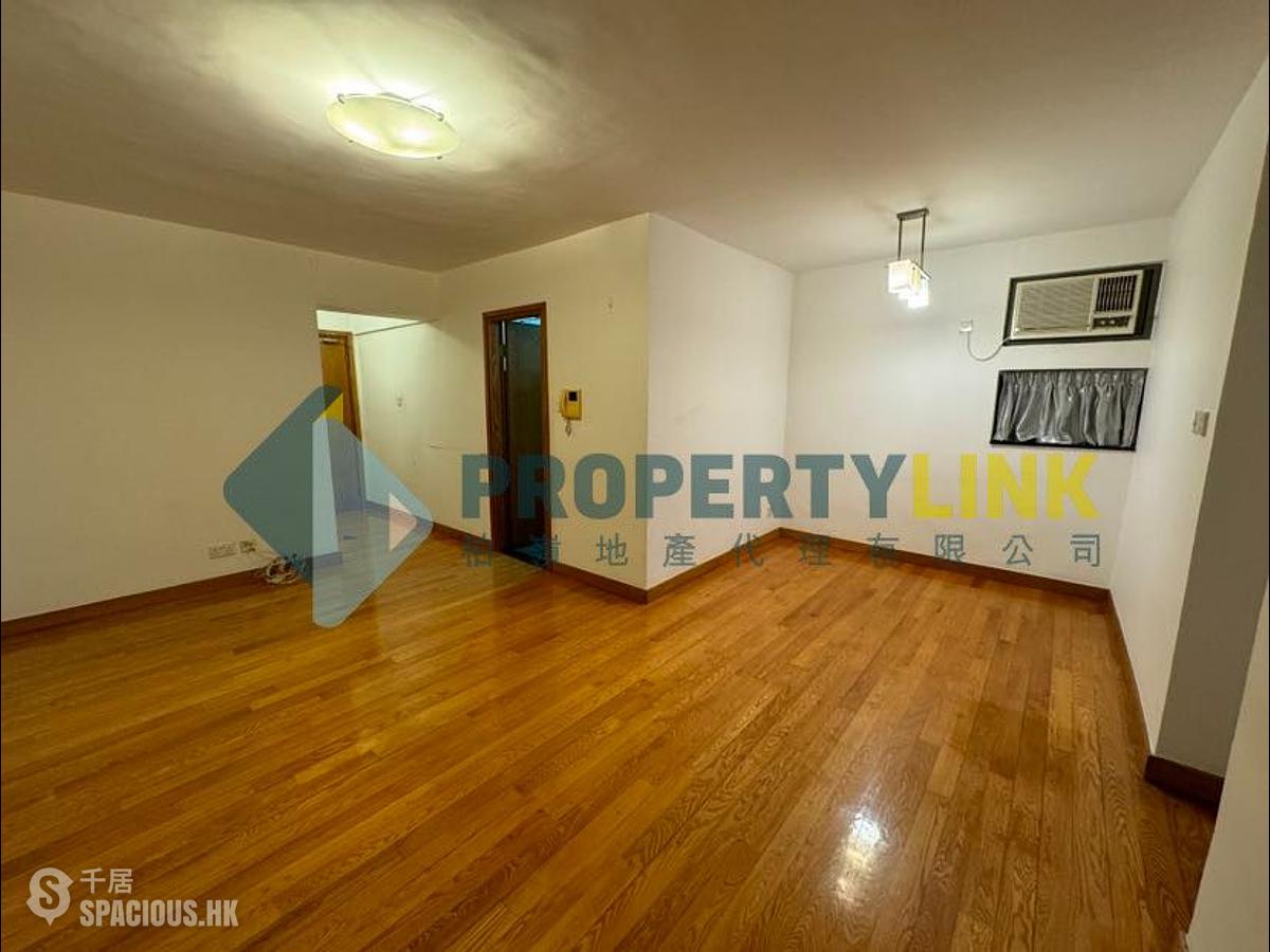 Central - Hollywood Terrace 01