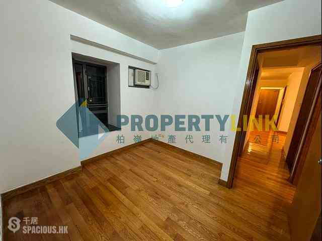 Central - Hollywood Terrace 09