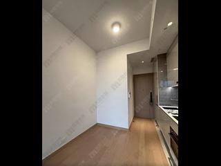 Lohas Park - Lohas Park Phase 12B Park Seasons Block 2B 05