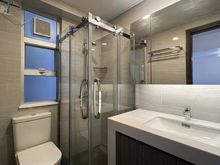 Mid Levels West - Realty Gardens 10