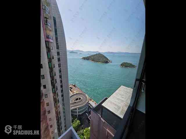 Kennedy Town - Serene Court 03