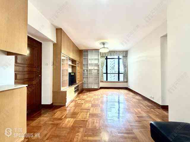 Mid Levels Central - Vantage Park 01