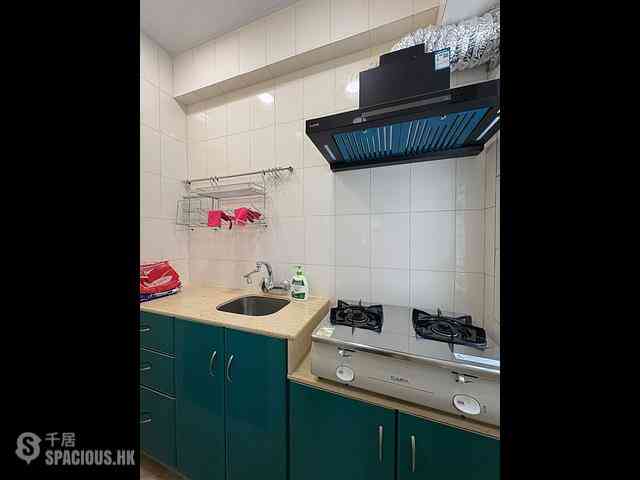 Sai Ying Pun - Hing Wah House 02