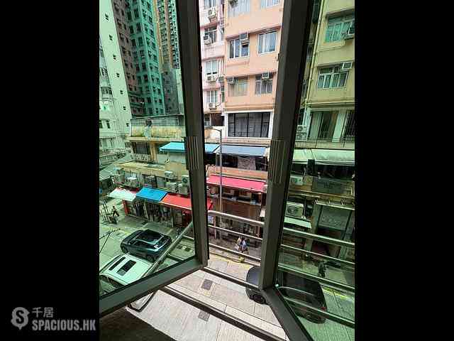 Sai Ying Pun - Hing Wah House 03