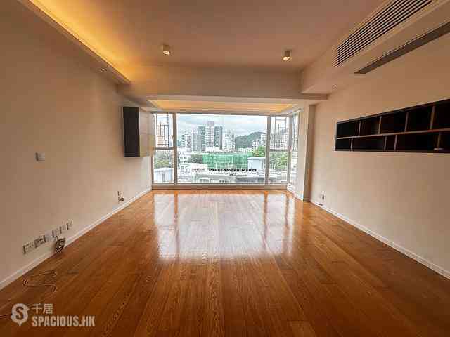 Tai Hang - Swiss Towers 02