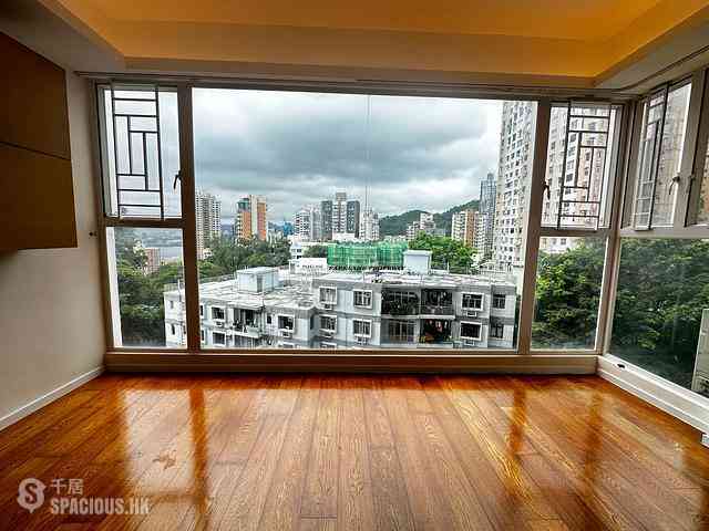Tai Hang - Swiss Towers 03