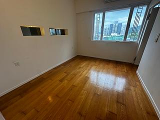 Tai Hang - Swiss Towers 07