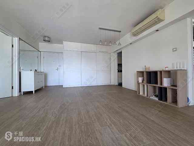 West Kowloon - The Waterfront 01