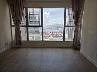 West Kowloon - The Waterfront 02