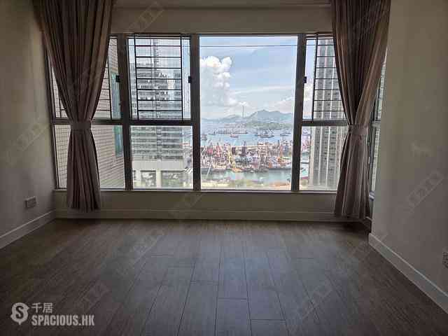 West Kowloon - The Waterfront 02