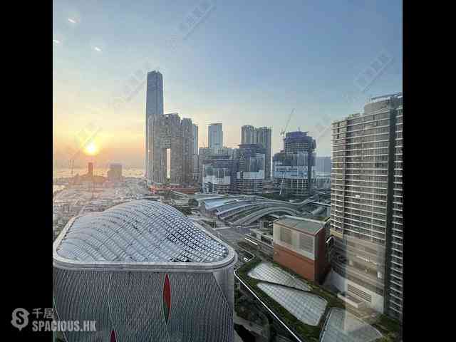 Tsim Sha Tsui - The Victoria Towers 02